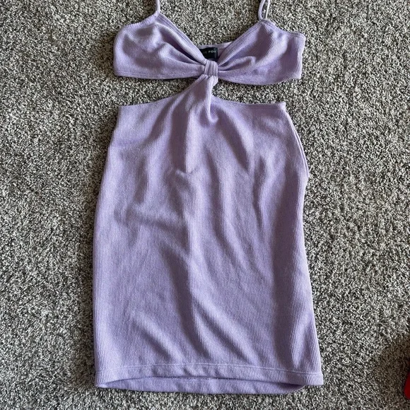Lilac cutout mini dress - Picture 4 of 5